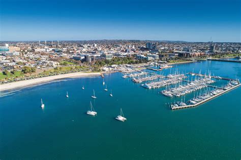 Geelong, Australia – meet dates and friends. 